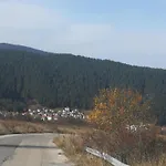 юндовата къща
