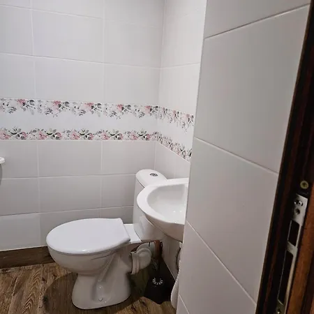 юндовата къща