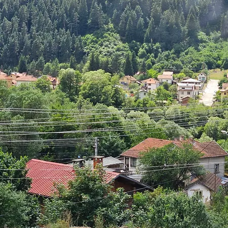 Hébergement de vacances юндовата къща Beli Iskar