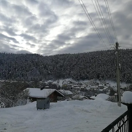 юндовата къща Beli Iskar