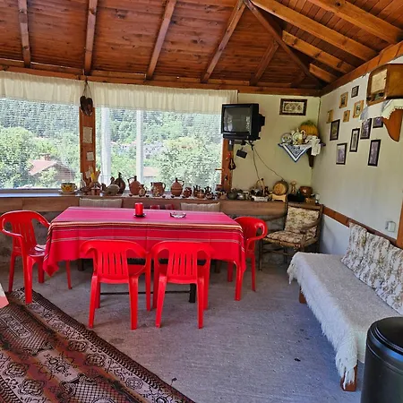 Ferienhaus юндовата къща *