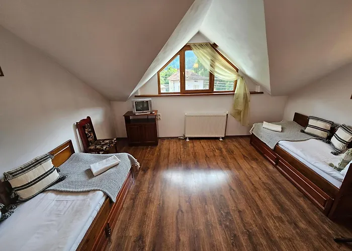 юндовата къща בית נופש