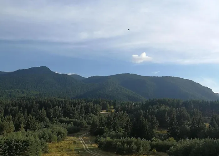 юндовата къща בית נופש