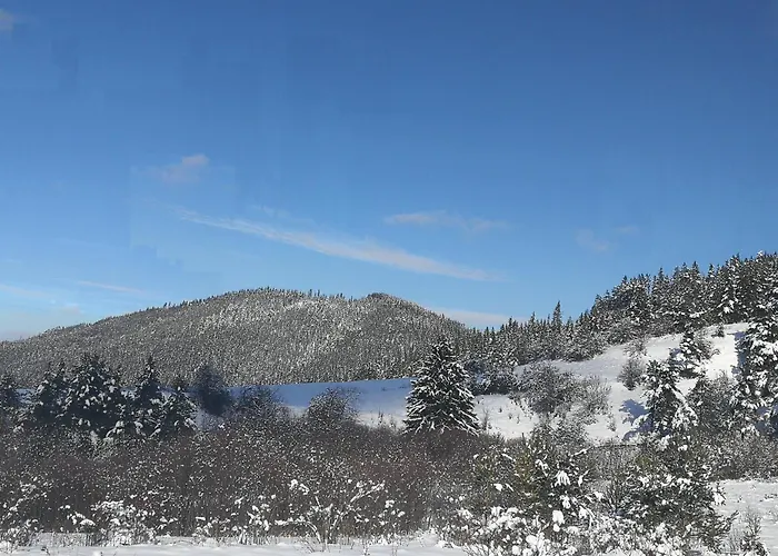 юндовата къща בית נופש